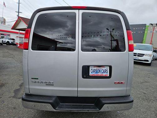 2011 GMC Savana 3500 LS