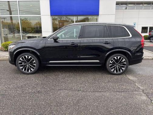 Onyx Black 2025 Volvo XC90 B6 Plus 7-Seater