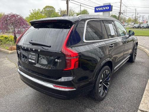 Onyx Black 2025 Volvo XC90 B6 Plus 7-Seater