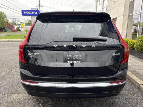 Onyx Black 2025 Volvo XC90 B6 Plus 7-Seater