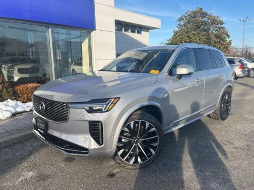 2025 Volvo XC90 B6 Plus 7-Seater