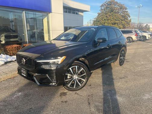 2025 Volvo XC60 B5 Plus