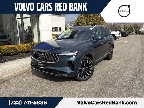 2025 Volvo XC90 B6 Plus 7-Seater