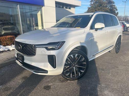 2025 Volvo XC90 B6 Plus 7-Seater