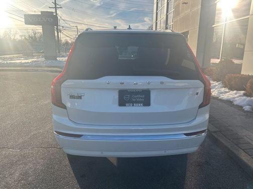 2025 Volvo XC90 B6 Plus 7-Seater