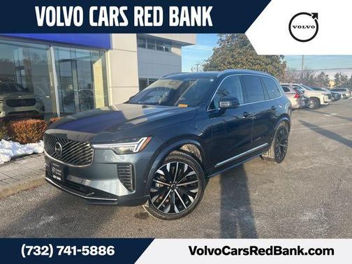 2025 Volvo XC90 B6 Plus 7-Seater