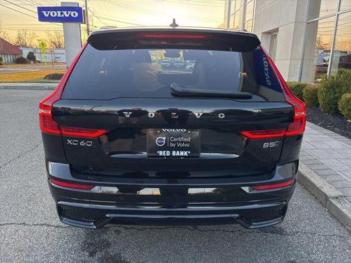 2025 Volvo XC60 B5 Plus