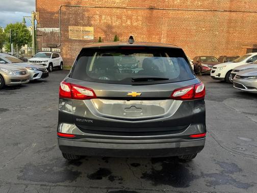 Nightfall Gray Metallic 2019 Chevrolet Equinox LS