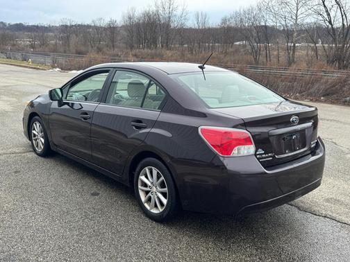 2012 Subaru Impreza 2.0i Premium