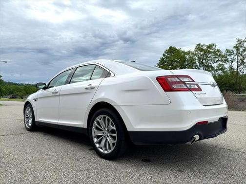 2013 Ford Taurus Limited