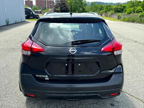 2019 Nissan Kicks SV