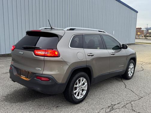 2018 Jeep Cherokee Latitude