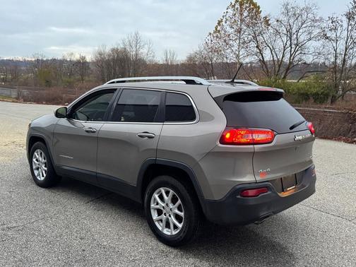 2018 Jeep Cherokee Latitude