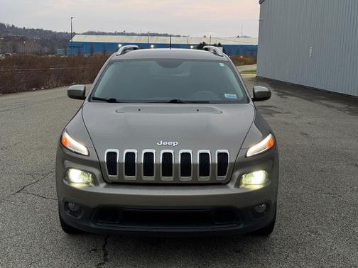 2018 Jeep Cherokee Latitude