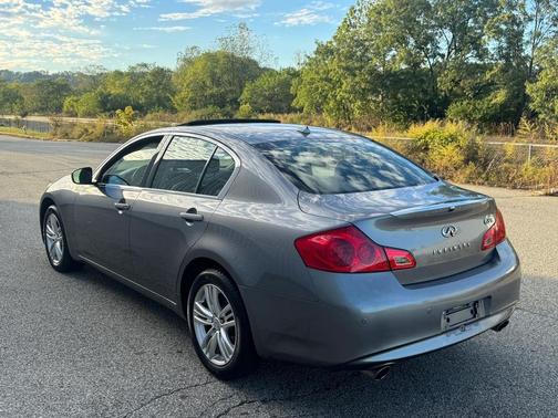 2012 INFINITI G37x Base
