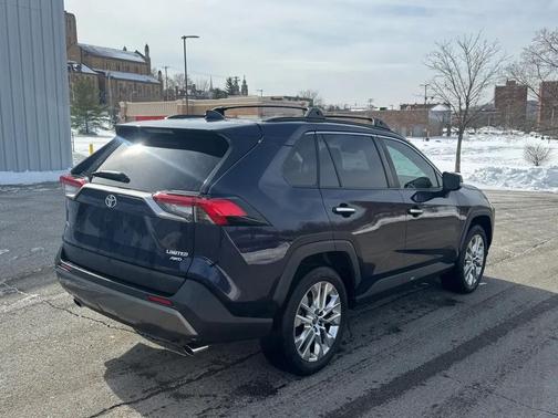 2019 Toyota RAV4 Limited