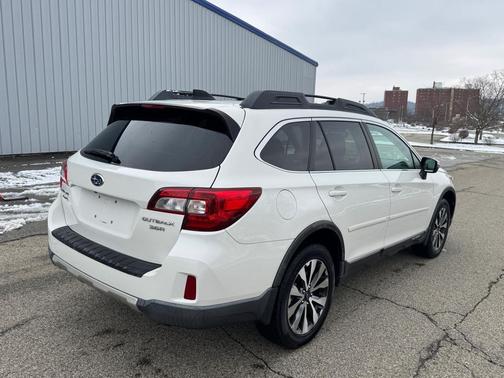 2016 Subaru Outback 3.6R Limited
