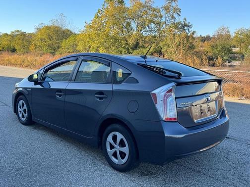 2013 Toyota Prius Three
