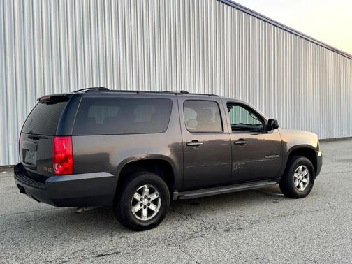 2010 GMC Yukon XL 1500 SLE