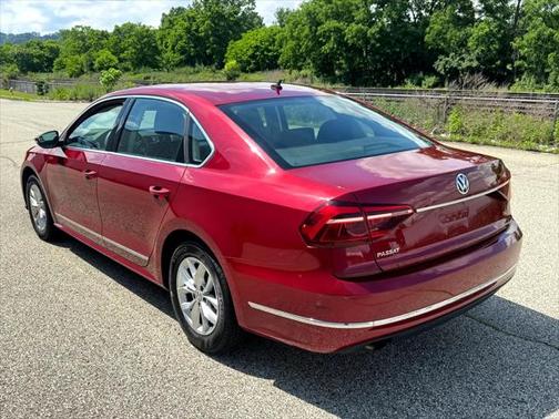 2017 Volkswagen Passat 1.8T S
