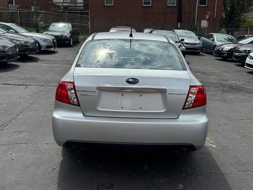 Spark Silver Metallic 2010 Subaru Impreza 2.5 i