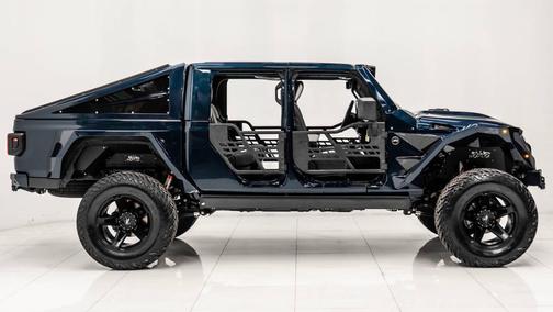 2025 Jeep Gladiator Nighthawk
