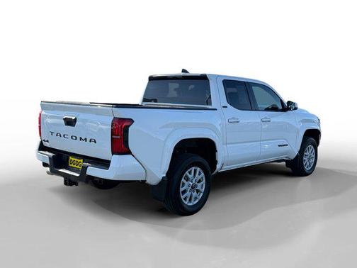 Ice 2025 Toyota Tacoma SR5
