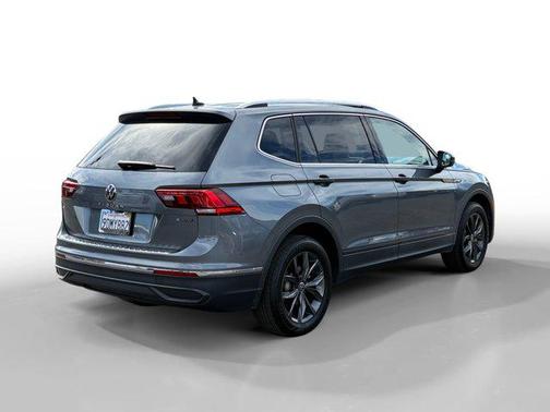 2022 Volkswagen Tiguan 2.0T SE 4MOTION