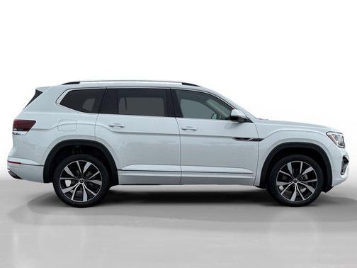 2025 Volkswagen Atlas 2.0T SEL Premium R-Line 4MOTION