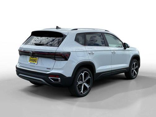 2025 Volkswagen Taos 1.5T SEL