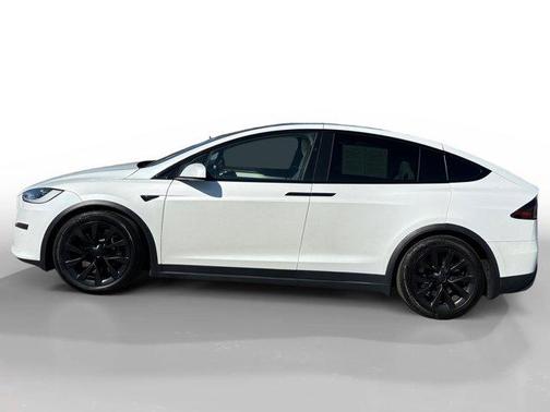 2022 Tesla Model X Base
