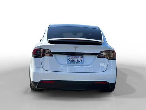 2022 Tesla Model X Base