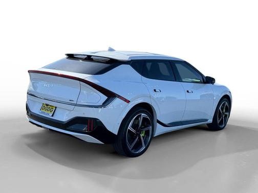Snow White Pearl 2024 Kia EV6 GT