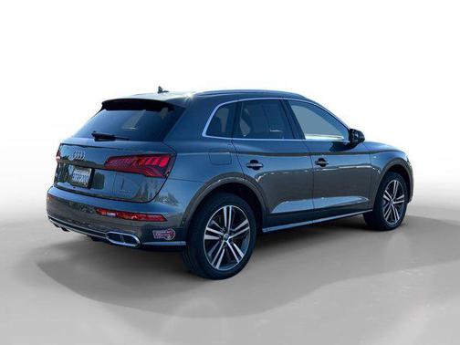 2020 Audi Q5 Prestige 55 TFSI e quattro S tronic