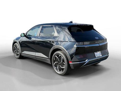 Abyss Black 2023 Hyundai IONIQ 5 SE