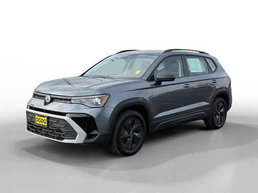 Platinum Gray Metallic 2025 Volkswagen Taos 1.5T S