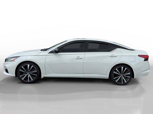 2022 Nissan Altima SR VC-Turbo FWD