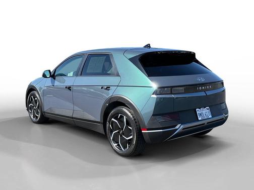Digital Teal 2024 Hyundai IONIQ 5 SEL
