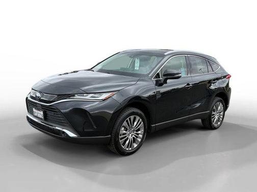 2022 Toyota Venza XLE