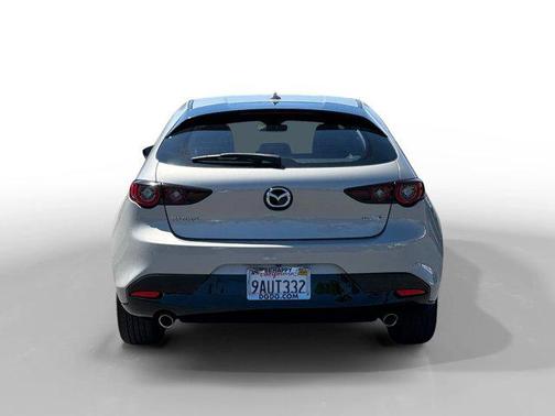 2022 Mazda Mazda3 FWD w/Premium Package