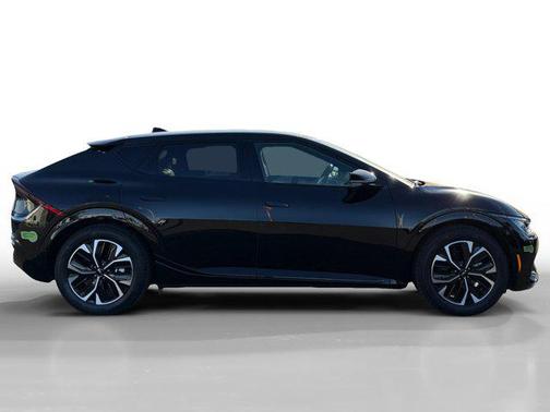 Aurora Black Pearl 2023 Kia EV6 GT-Line