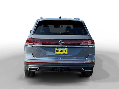 pure gray 2026 Volkswagen Atlas 2.0T SEL