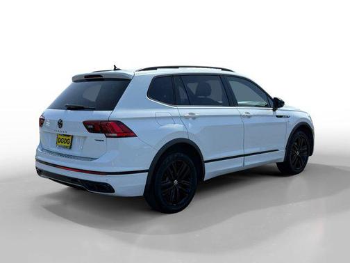 2022 Volkswagen Tiguan 2.0T SE R-Line Black 4MOTION