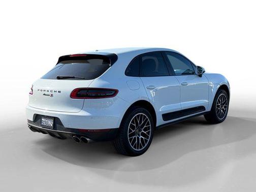 2018 Porsche Macan Base
