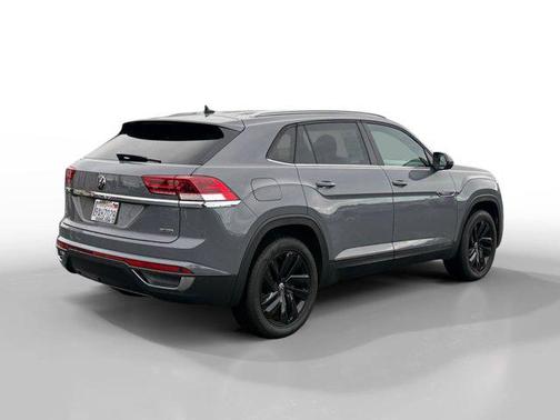 2022 Volkswagen Atlas Cross Sport 2.0T SE w/Technology 4MOTION