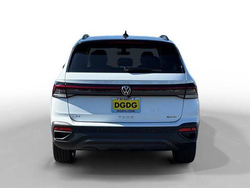 2025 Volkswagen Taos 1.5T SE Black