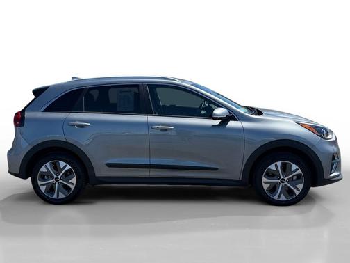 Steel Gray 2022 Kia Niro EV S