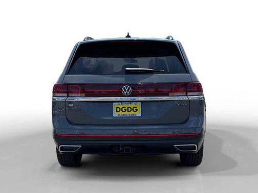 2025 Volkswagen Atlas 2.0T SE w/Technology 4MOTION