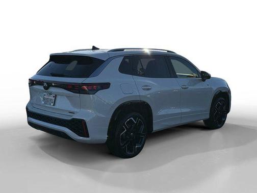 2025 Volkswagen Tiguan 2.0T SEL R-Line 4MOTION