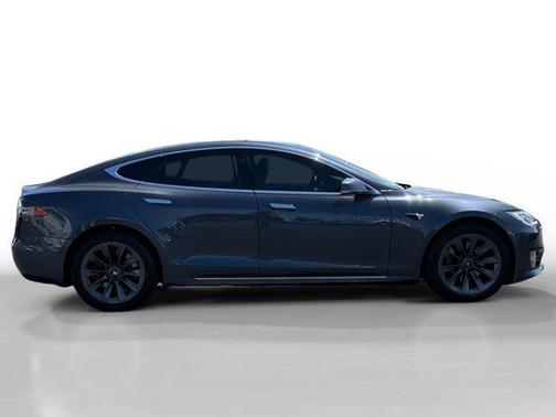 2020 Tesla Model S Long Range Plus